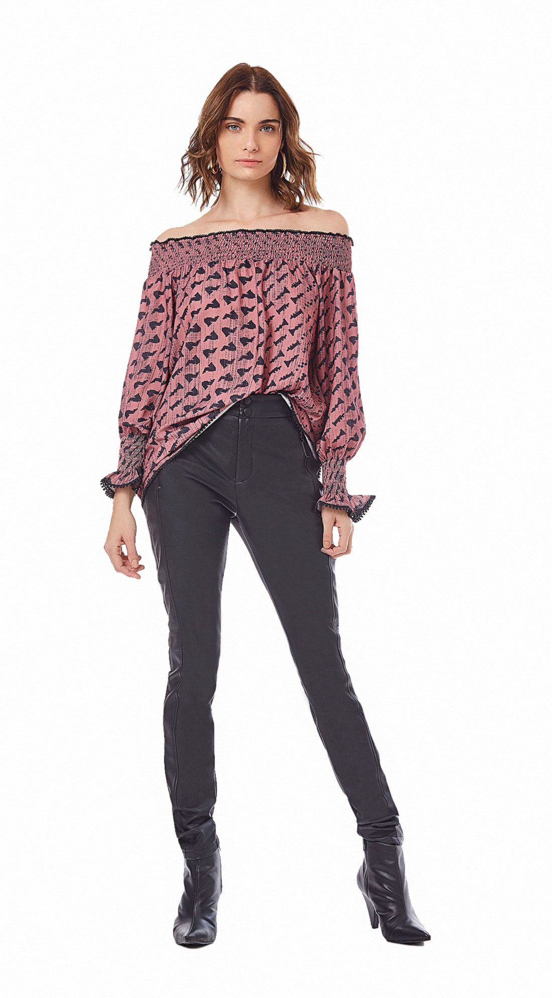 Blusa Ombro A Ombro Manga Longa Detalhe Picueta Rosa Maria Valentina